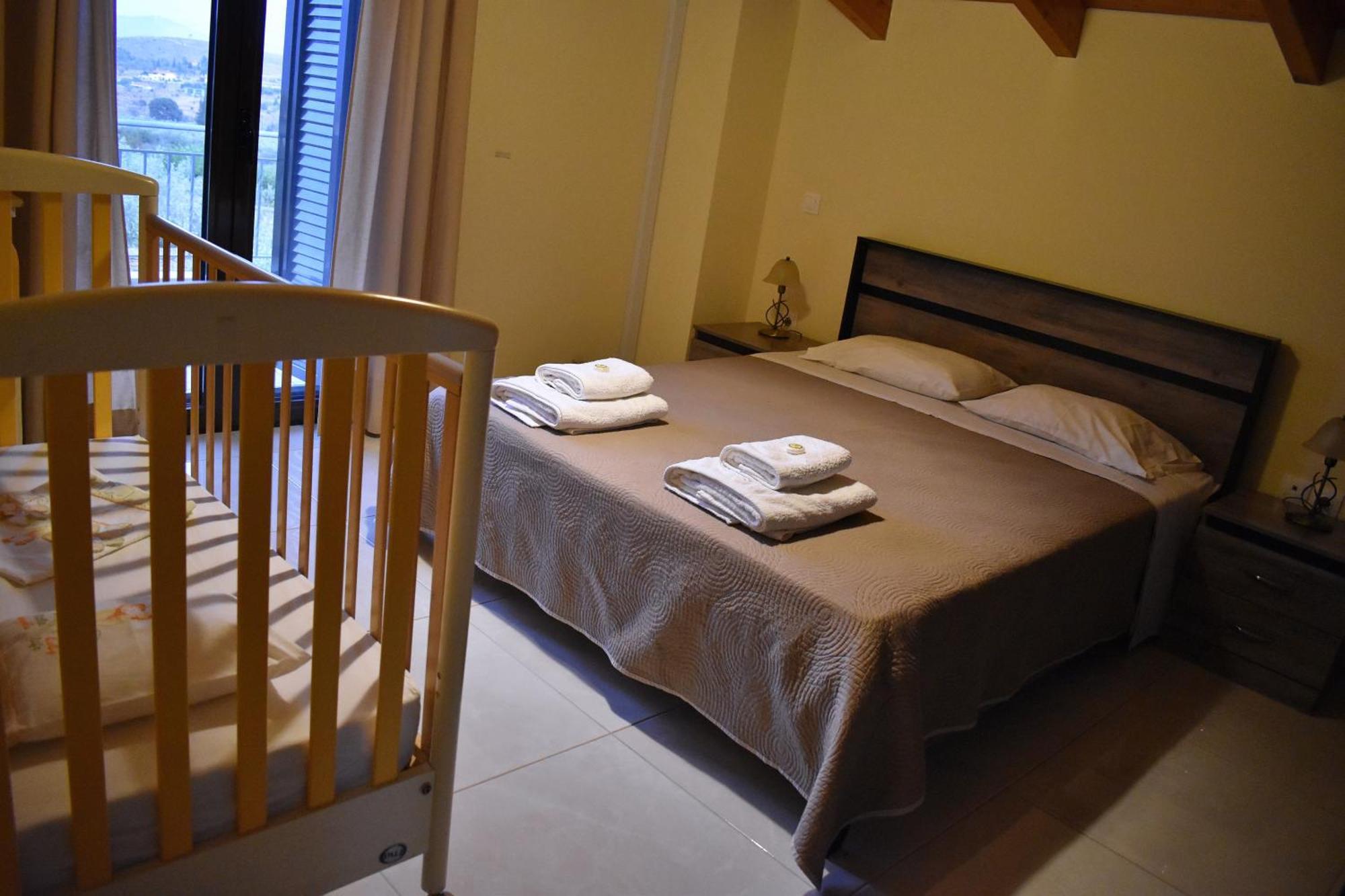 Villa In The Olive Trees Galaxidi ภายนอก รูปภาพ