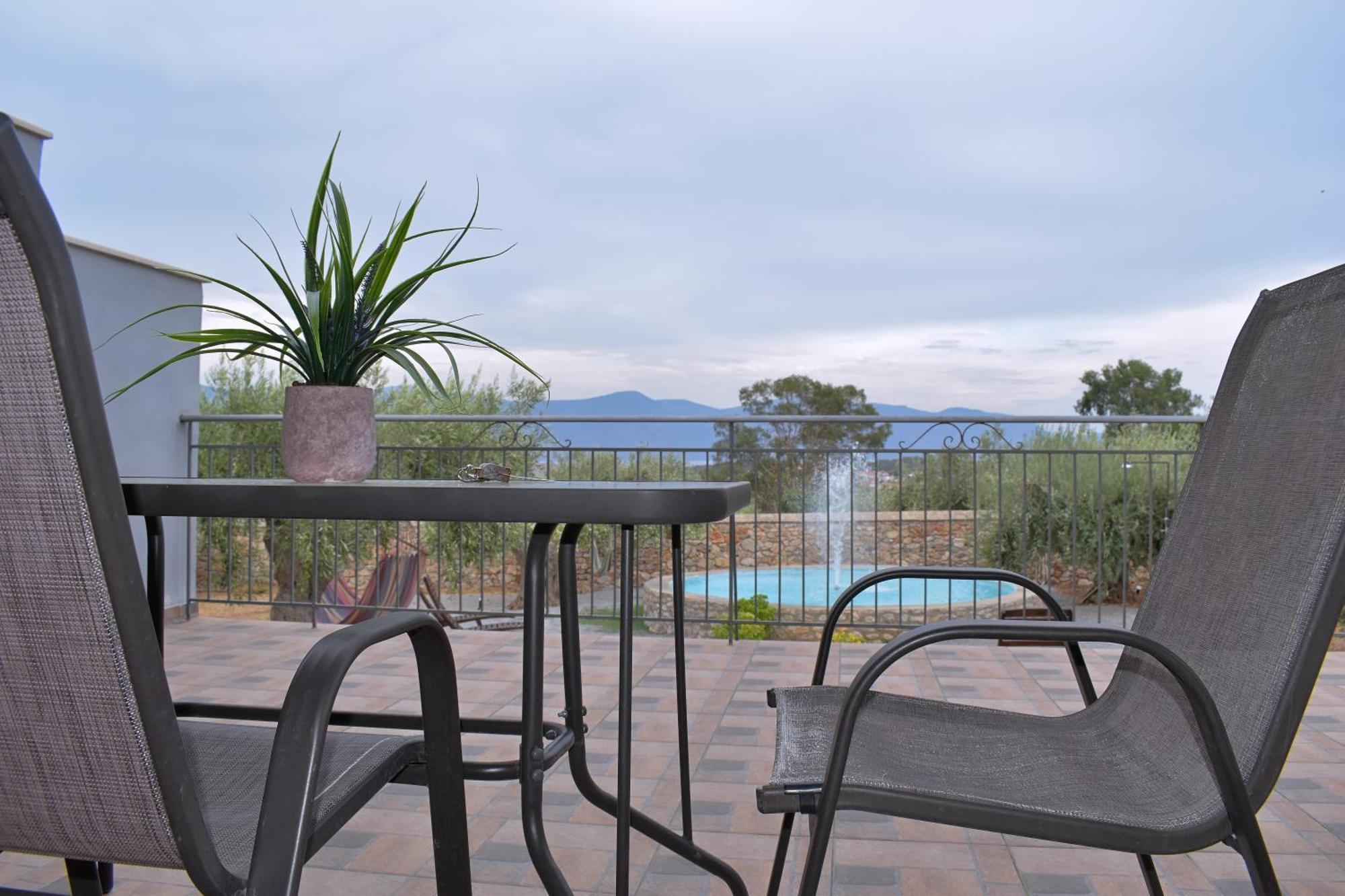 Villa In The Olive Trees Galaxidi ห้อง รูปภาพ